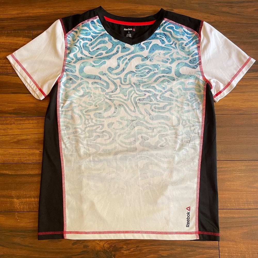 Reebok Fadeprint White Athletic tee boys L
